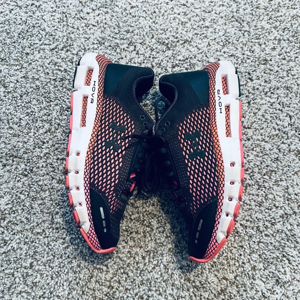 💕Like New Under Armour Hovr Shoes